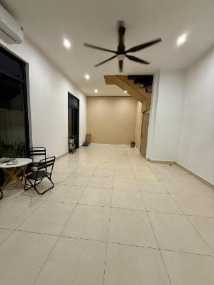 Khanh Phong Apartment Vin Vu Yen 3 Bedroom Vacation rental in Laos