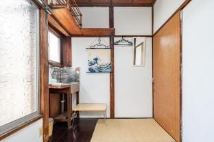 日本伝統のお部屋に泊まろう！/初台駅徒歩10分/8名宿泊OK/トイレ2・バス1・寝室3 Vacation rental in Shibuya