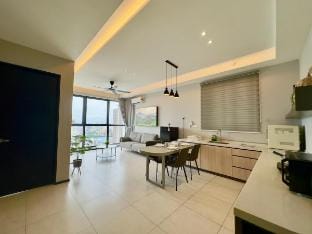 Urban Suites @ The Summit Georgetown Vacation rental in George Town