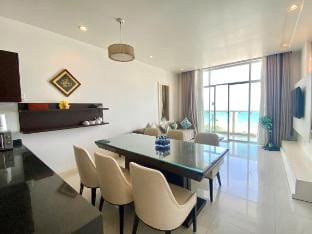 Mai's Ocean Vista 3 bedroom beach view Vacation rental in Phan Thiet