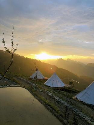 Sunrise Camping Lung Cu 1 Camp 1- 4 Vacation rental in Vietnam
