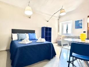 [Torino - Porta Susa] Artistic design Apartment Vacation rental in Turin