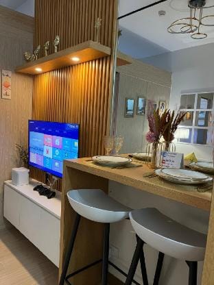 Staycation by Jj at trees residences  Vacation rental in Quezon City