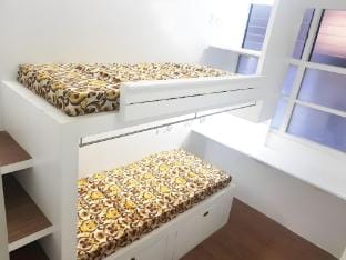 Ground Level Solo Bedroom with Aircon Vacation rental in Pasay