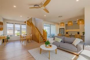 Cedar Sands Hideaway - 4BRM Home Vacation rental in Burleigh Heads
