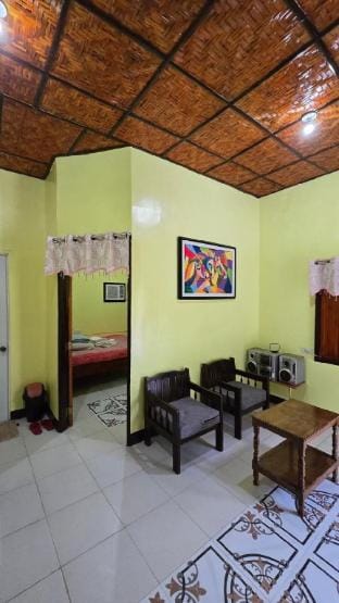 V&K Shores Suites Main Room Vacation rental in Panglao