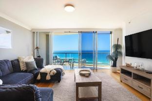 Ocean View Escape –33rd Floor– Chevron Renaissance Vacation rental in Surfers Paradise