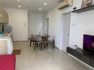 i-City【CASA SARAH】 ⁕Wifi/Netflix/Parking ⁕ 7pax Vacation rental in Selangor, Malaysia
