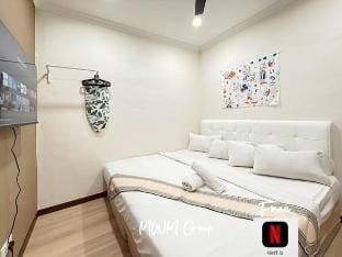 Room3 l Drives 3Min to Plaza Pelangi Vacation rental in Johor Bahru