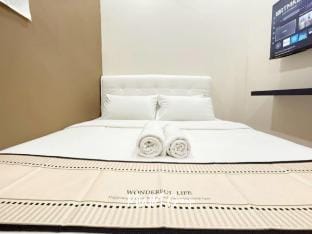 Room2 l Drives 3Min to Plaza Pelangi Vacation rental in Johor Bahru