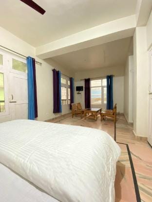 Heaven 87 Hotel Vacation rental in Himachal Pradesh