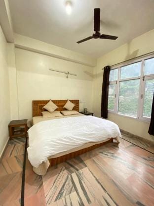 Heaven 87 Hotel Vacation rental in Himachal Pradesh