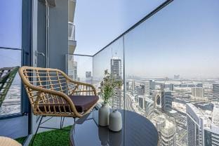 Luxury 2BR in Downtown, 5 min walk to Burj Khalifa Vacation rental in Dubai