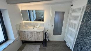 Golden Grey Loft in Bahrenfeld, Volkspark Vacation rental in Hamburg