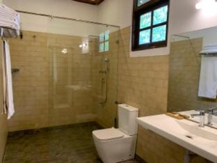 "YOTTA" A Luxury Private Apartment Vacation rental in Western Province
