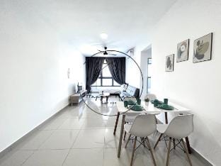 KLCCviewHighFloorMRTVelocity3R2B9pax 2Carpark Vacation rental in Federal Territory of Kuala Lumpur