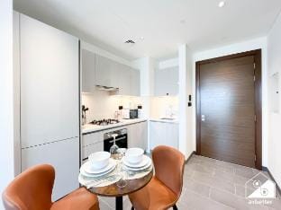 Luxury 1-Bed in Meydan with Balcony & City Views Vacation rental in Dubai