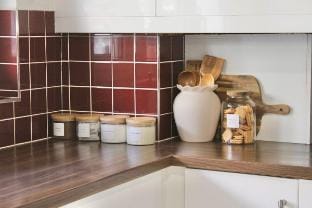 Deluxe room, double bed, shared lounge, & Garden Vacation rental in London