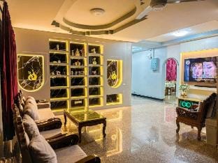 Vanis Pool Villa Hatyai Vacation rental in Thailand