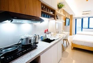 Hotel-Like Staycation4(near MOA)w/Wi-Fi & Netflix Vacation rental in Pasay