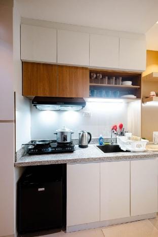 Hotel-Like Staycation4(near MOA)w/Wi-Fi & Netflix Vacation rental in Pasay