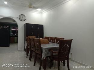 Homestay Cikgu Wahid @ Semenyih Vacation rental in Negeri Sembilan, Malaysia