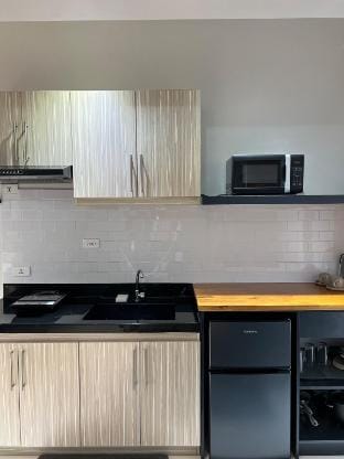 Modern Condo in Royal Oceancrest Panglao Vacation rental in Central Visayas