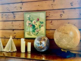 Huge Vintage Tabernacle. Walk to Coast Path & Pub Vacation rental in England