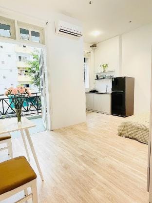 Cozy studio, 8min to Landmark81, near center HCMC Vacation rental in Ho Chi Minh City