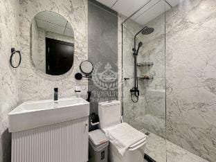 Private Pool Luxe Studio in Dubai Vacation rental in Dubai