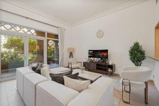 OFFER! 2 BR - Palm Jumeirah w/ Beach Access Vacation rental in Dubai