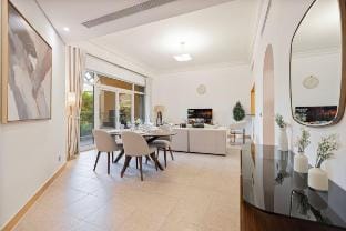 OFFER! 2 BR - Palm Jumeirah w/ Beach Access Vacation rental in Dubai