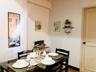 Raxx Daily Residence @ Cambridge Village Vacation rental in Pasig