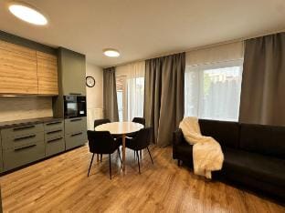 IOS Garden Vacation rental in Prague