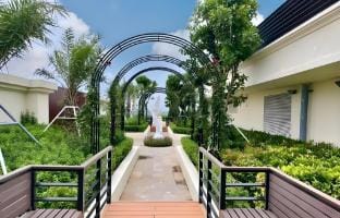 SmileHome-D'El Dorado Lake View Luxury Apartment 1 Vacation rental in Laos