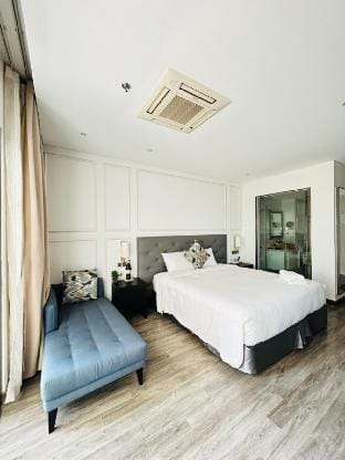 Wyndham | Studio | Balcony | Infinity Pool Vacation rental in Da Nang