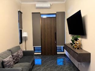 Seruni Terrace - Guesthouse Bandung Vacation rental in Bandung
