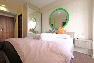 Cibel Cribz - Cozy Studio Apartment in Cinere Vacation rental in South Jakarta City