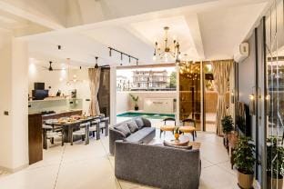 Aaramghar Stays - 4BR M-Quest Vacation rental in Lonavla