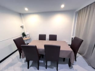 Heart of Phrom Phong Vacation rental in Bangkok