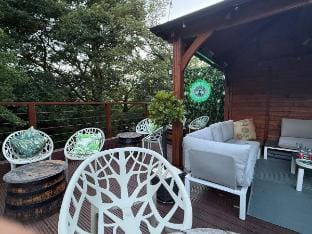 Blaenavon Eco Nature Retreat & Wellness Escape  Vacation rental in Llanfoist Fawr