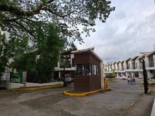 The Regular Beside Camarin Doctor's Hospital Vacation rental in Quezon City