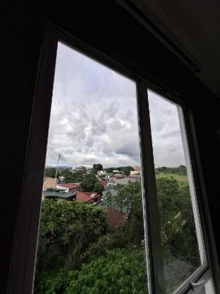 The Regular Beside Camarin Doctor's Hospital Vacation rental in Quezon City