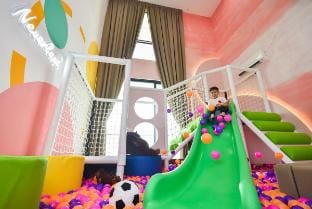 Neverland Slide Playroom Loft| Private Cinema Room Vacation rental in Johor