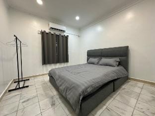 The White Lotus | Heart of Town Vacation rental in Kedah