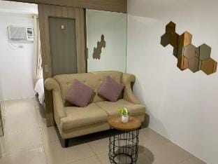 Shore residence - Near MOA NAIA -915 Vacation rental in Pasay