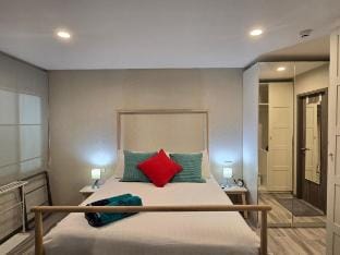 Pool Side Retreat- 1 BED(TC-B105) Vacation rental in Phuket