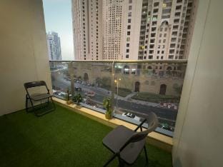 Cosy studio apartment in Sparkle Towers, Marina Vacation rental in Dubai