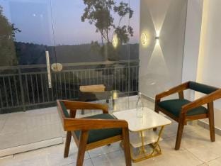 THE FORTUNARA CROWN MUNNAR Farm Stay in Munnar