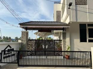 Riya Homestay  Vacation rental in Tamil Nadu